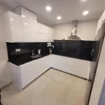 Διαμέρισμα Ibero 1 *